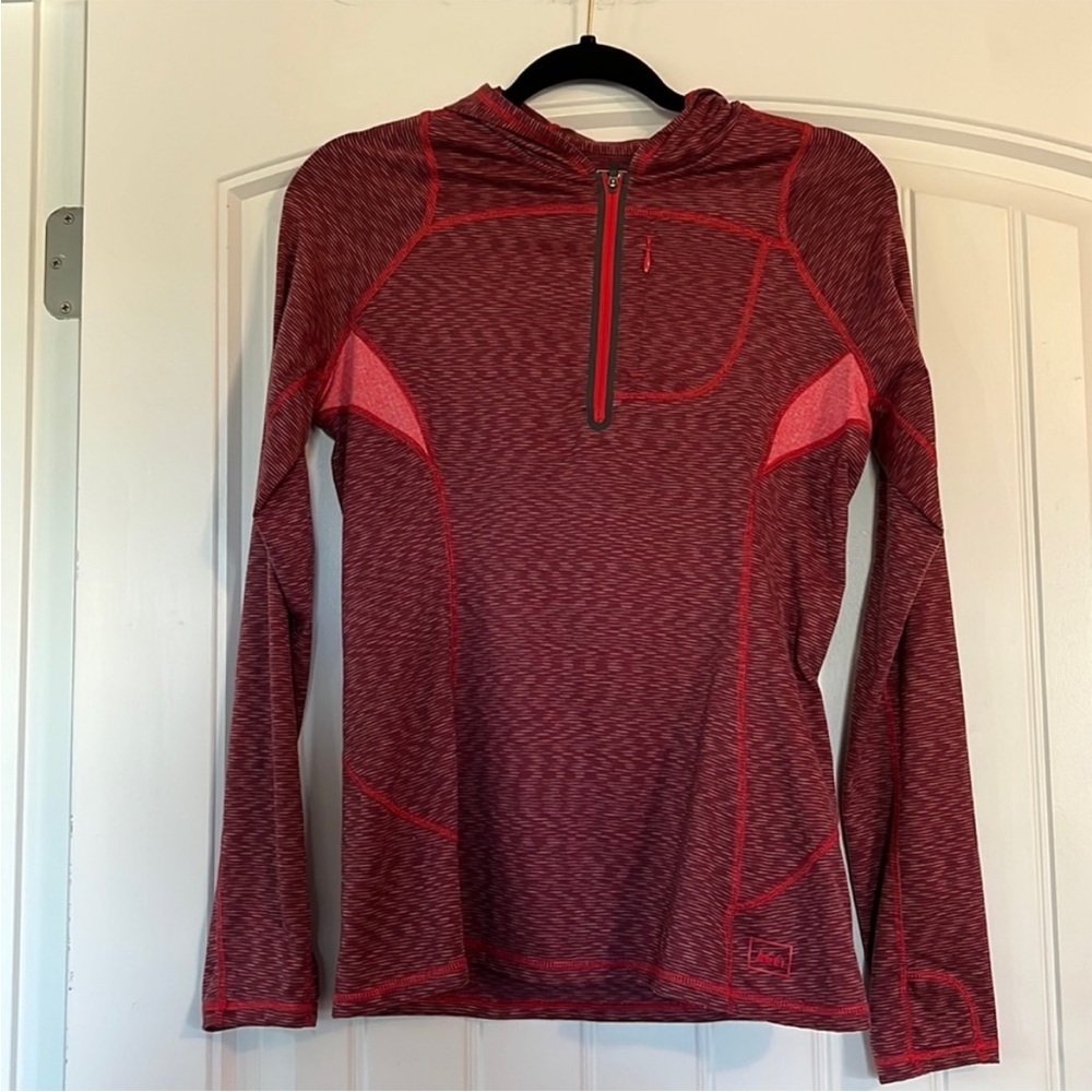 REI - Long Sleeve Baselayer Hoodie - M